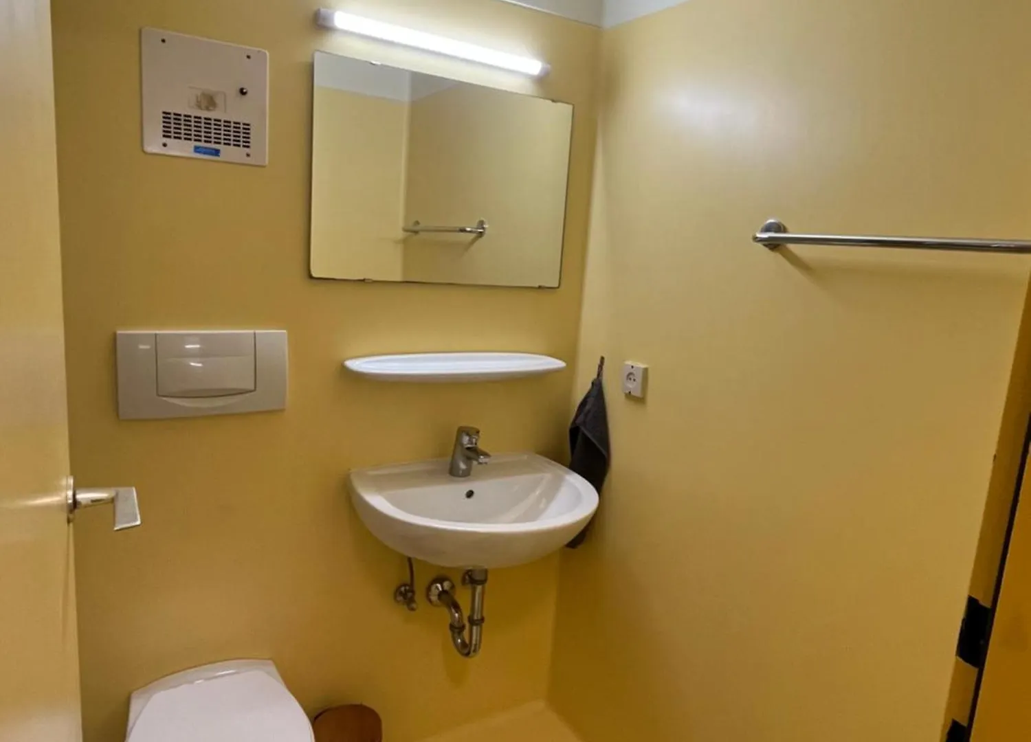 Einzelzimmer In Studentenheim Apartman Salzburg