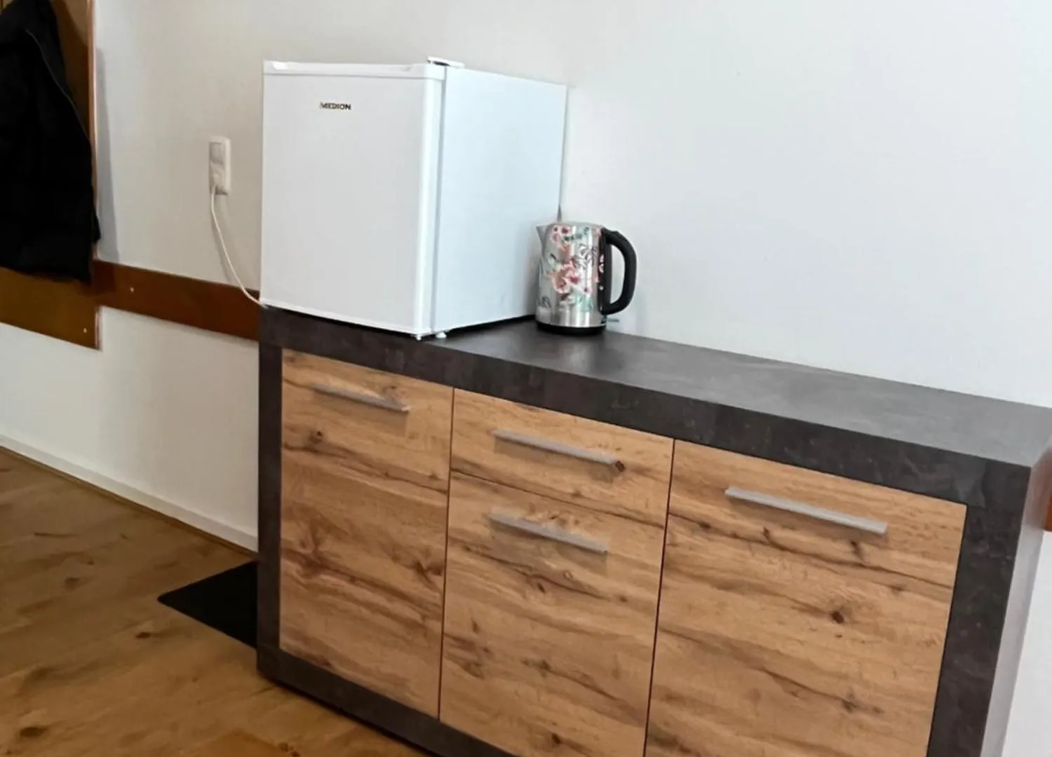 Einzelzimmer In Studentenheim Apartman Salzburg